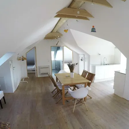 Hvar Attic Modern Design - Town Center With A Great View شقة هفار