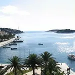Hvar Attic Modern Design - Town Center With A Great View Хвар