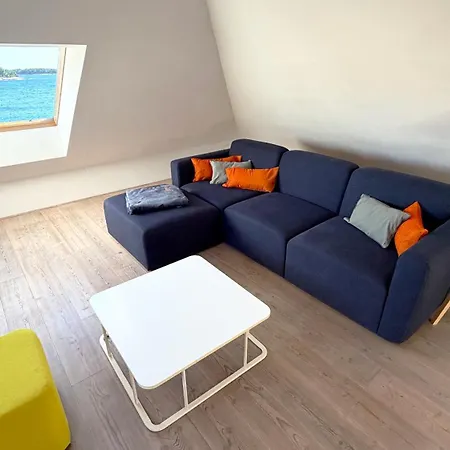 Апартаменти Hvar Attic Modern Design - Town Center With A Great View Хвар