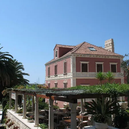 Апартаменти Hvar Attic Modern Design - Town Center With A Great View