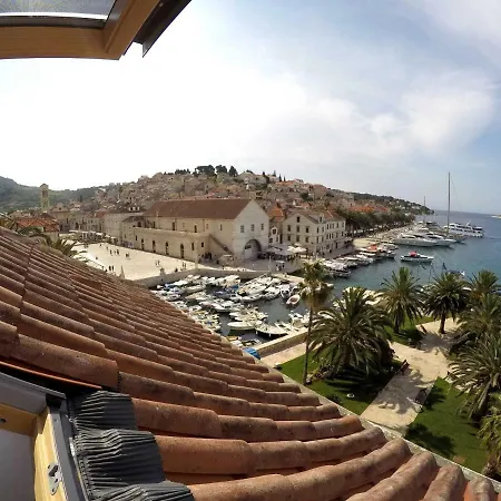 Hvar Attic Modern Design - Town Center With A Great View Hvar Town