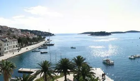 Hvar Attic Modern Design - Town Center With A Great View Hvar Town